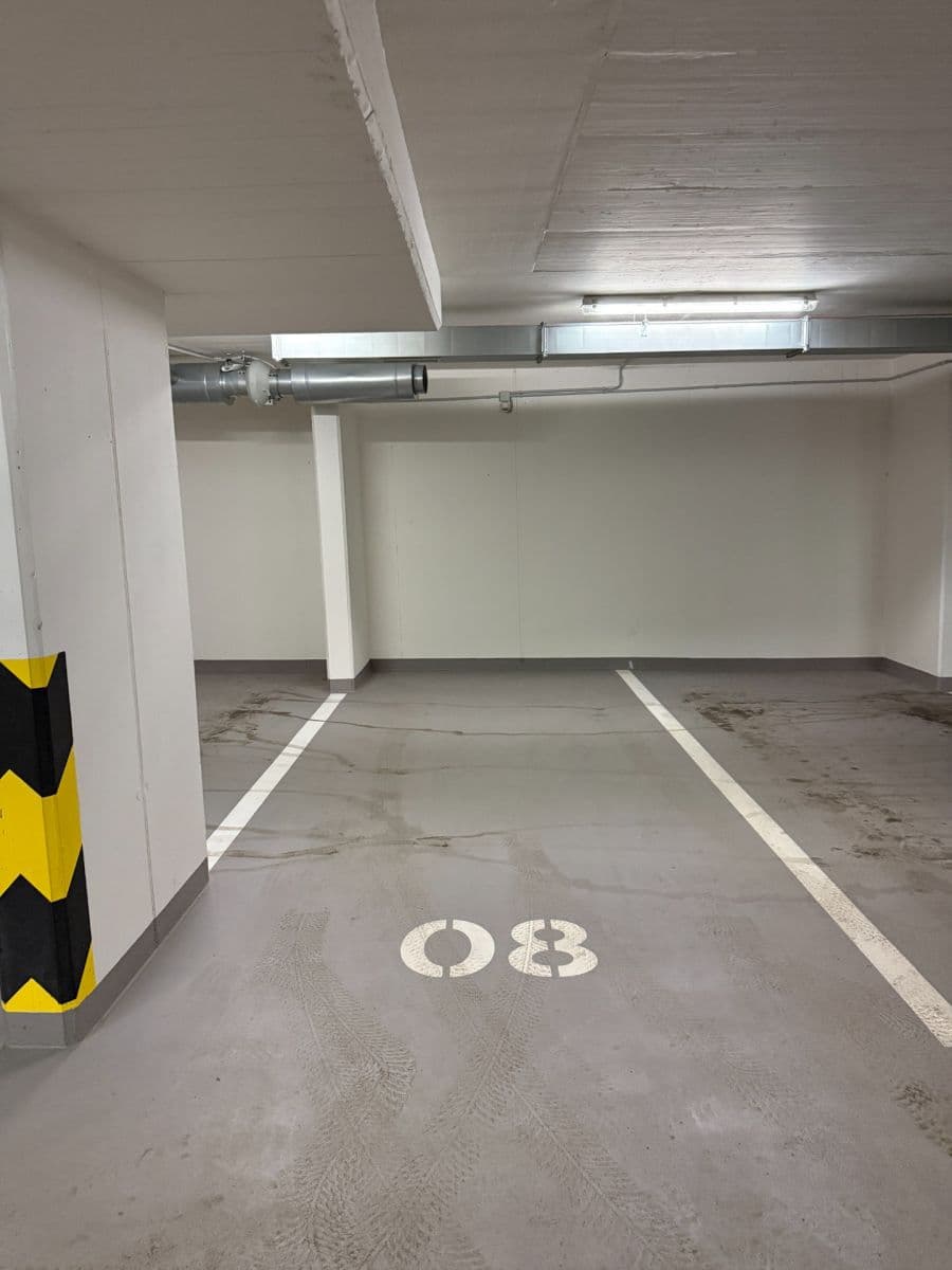 1 bedroom with open-plan kitchen flat to rent, 60 m², Měchnovská, Prague, Prague 1 bedroom with open-plan kitchen flat to rent, 60 m², Měchnovská, Prague, Prague