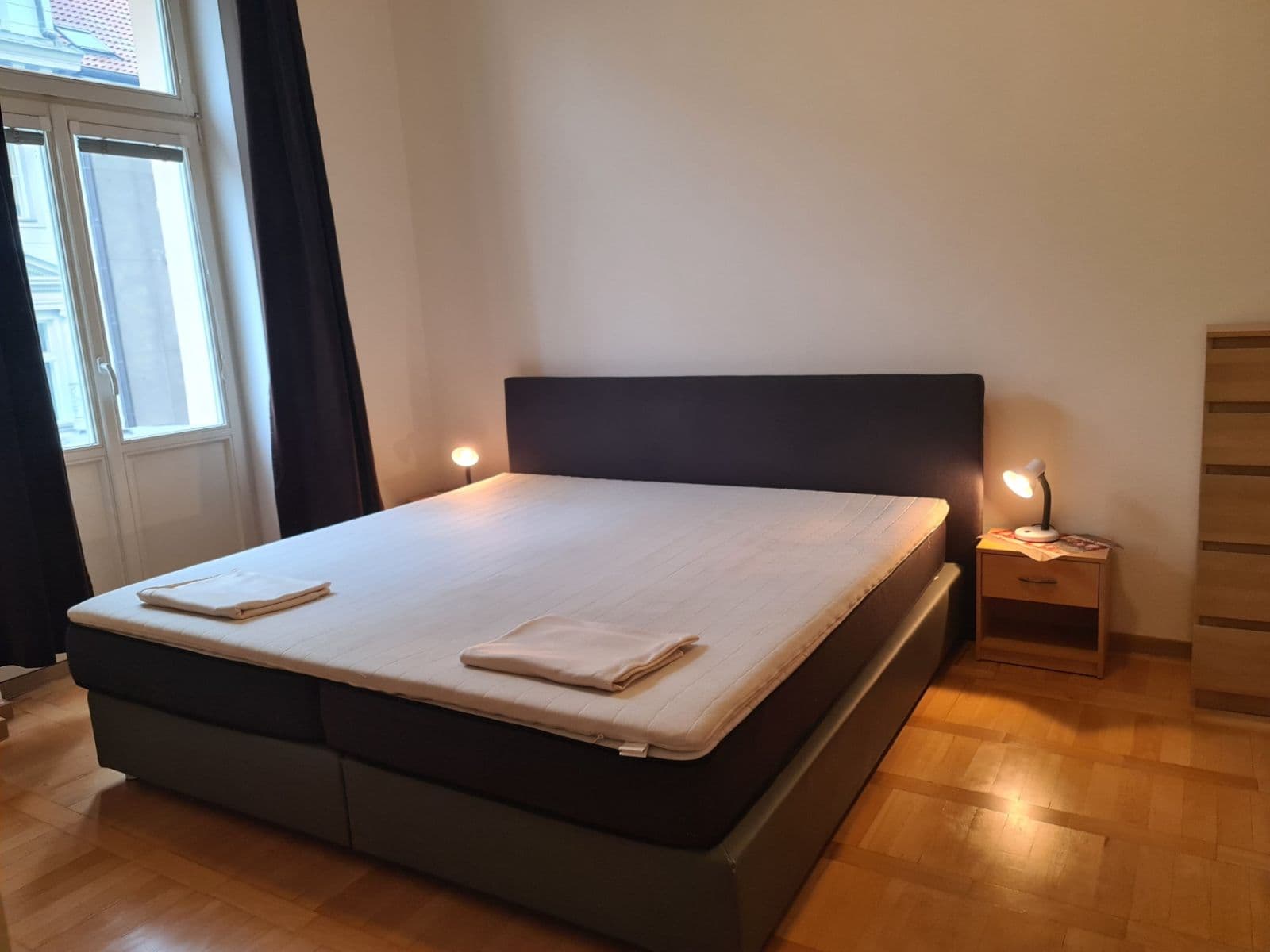 4 bedroom flat to rent, 85 m², Varšavská, Prague, Prague 4 bedroom flat to rent, 85 m², Varšavská, Prague, Prague