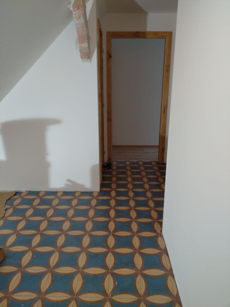 Studio flat to rent, 32 m², Za Mlýnem, Hostivice, Středočeský Region Studio flat to rent, 32 m², Za Mlýnem, Hostivice, Středočeský Region