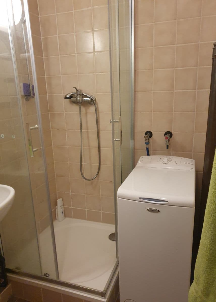 2 bedroom flat to rent, 58 m², K Lučinám, Prague, Prague 2 bedroom flat to rent, 58 m², K Lučinám, Prague, Prague