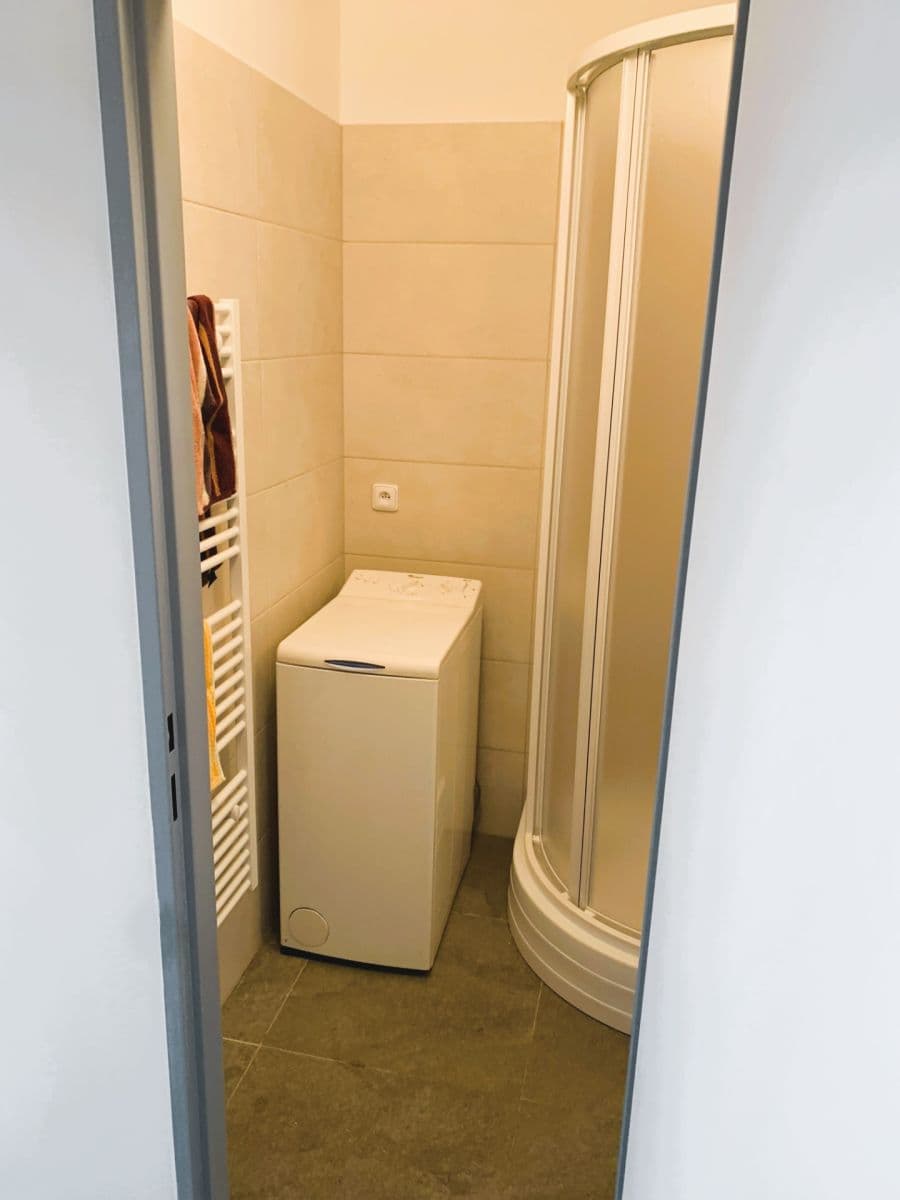 1 bedroom with open-plan kitchen flat to rent, 47 m², Děčínská, Kladno, Středočeský Region 1 bedroom with open-plan kitchen flat to rent, 47 m², Děčínská, Kladno, Středočeský Region