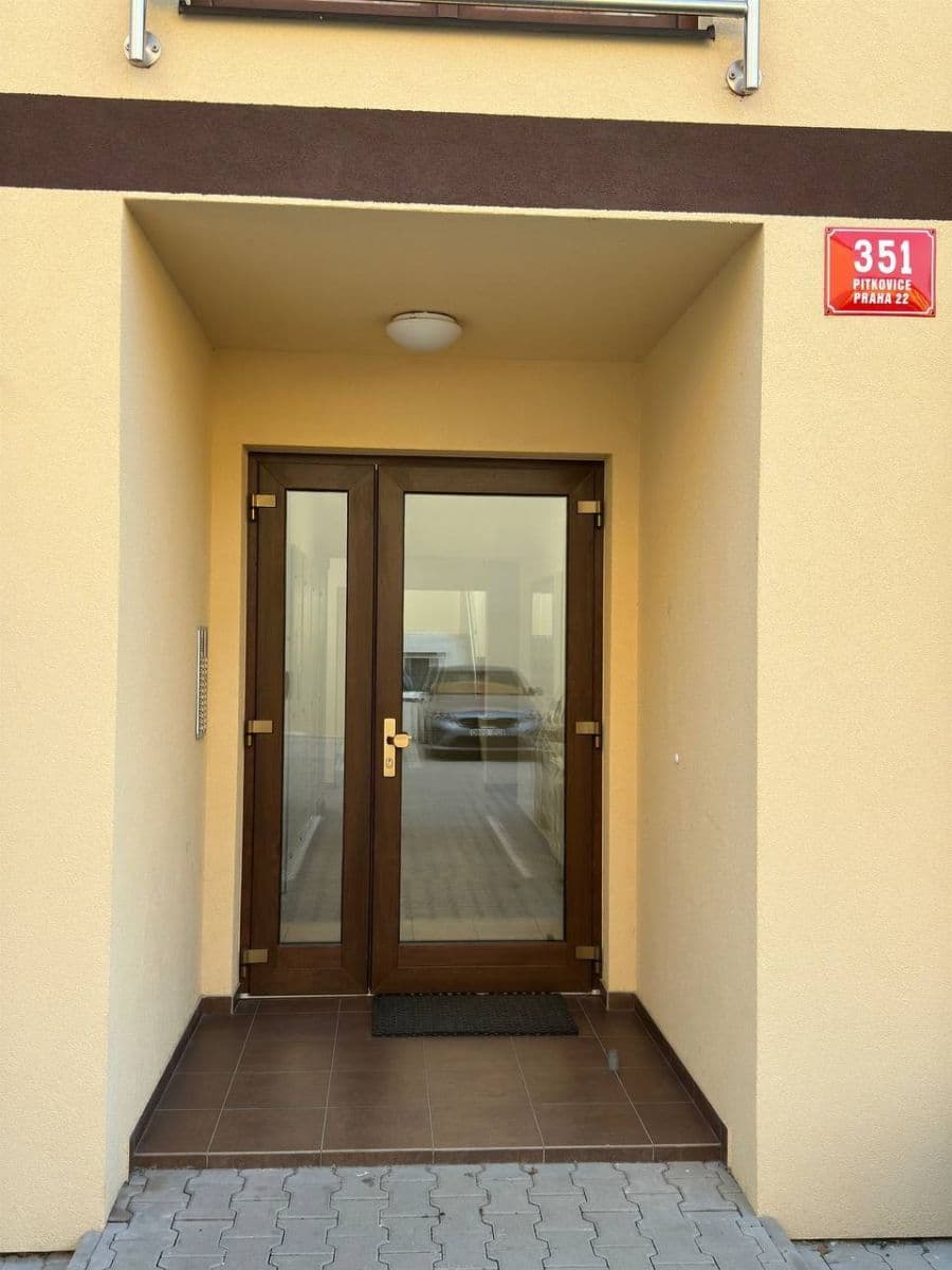 1 bedroom with open-plan kitchen flat for sale, 43 m², V Pitkovičkách, Prague, Prague 1 bedroom with open-plan kitchen flat for sale, 43 m², V Pitkovičkách, Prague, Prague