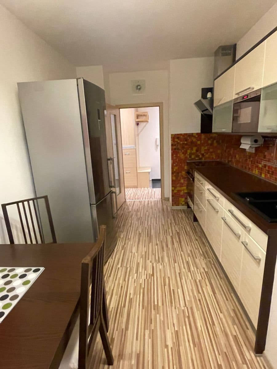 1 bedroom flat to rent, 42 m², Klatovská třída, Plzeň, Plzeňský Region 1 bedroom flat to rent, 42 m², Klatovská třída, Plzeň, Plzeňský Region