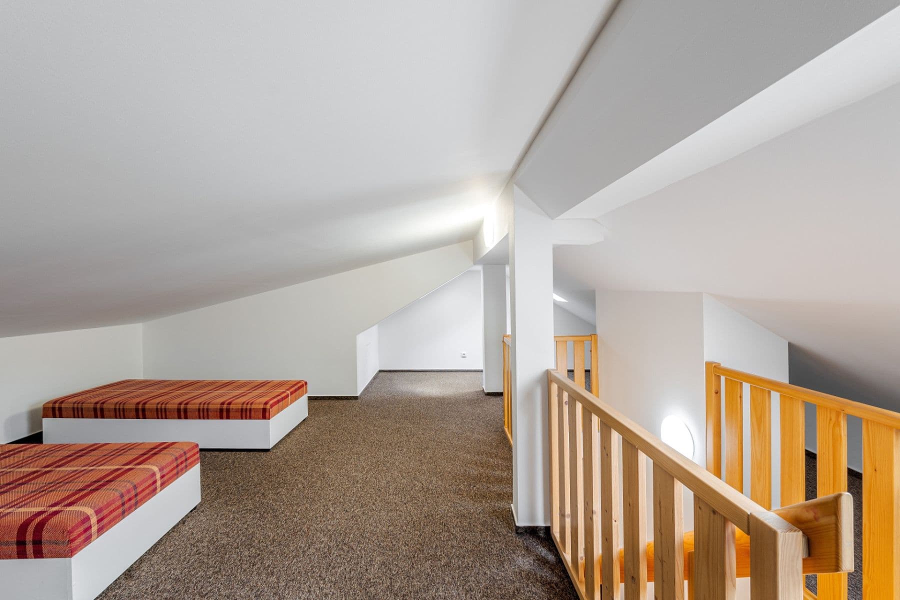 2 bedroom with open-plan kitchen flat to rent, 100 m², Sudoměřská, Prague, Prague 2 bedroom with open-plan kitchen flat to rent, 100 m², Sudoměřská, Prague, Prague