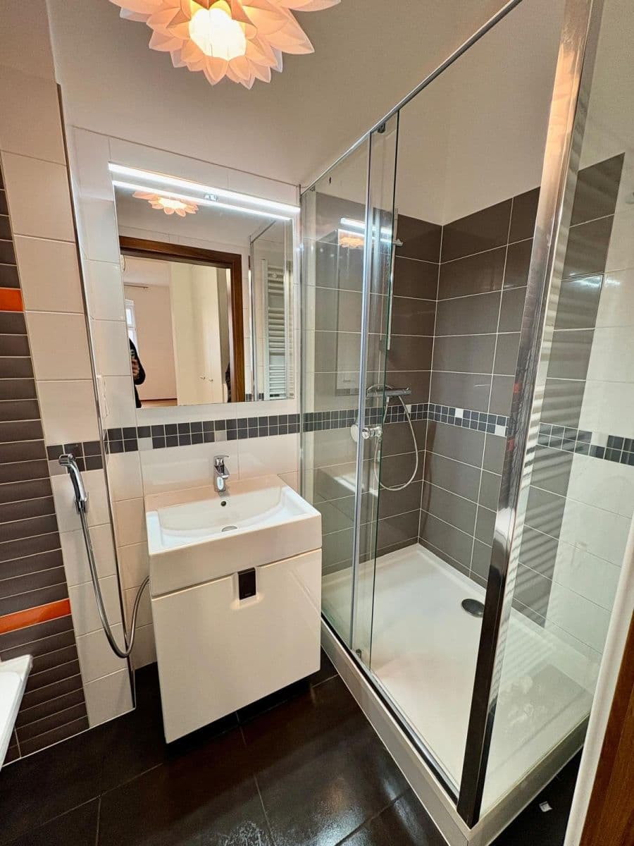 1 bedroom flat to rent, 39 m², Ve Vrchu, Prague, Prague 1 bedroom flat to rent, 39 m², Ve Vrchu, Prague, Prague