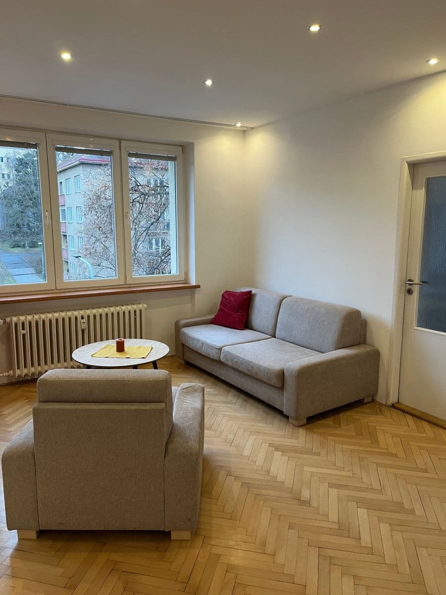 2 bedroom with open-plan kitchen flat to rent, 63 m², Jeremenkova, Prague, Prague 2 bedroom with open-plan kitchen flat to rent, 63 m², Jeremenkova, Prague, Prague