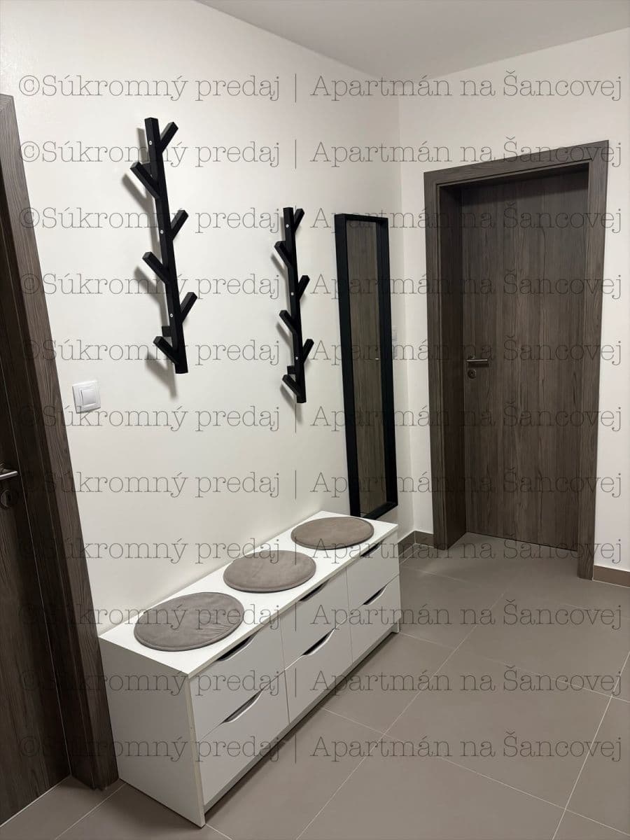 1 bedroom flat for sale, 37 m², Šancová, Bratislava - mestská časť Staré Mesto, Bratislavský Region 1 bedroom flat for sale, 37 m², Šancová, Bratislava - mestská časť Staré Mesto, Bratislavský Region