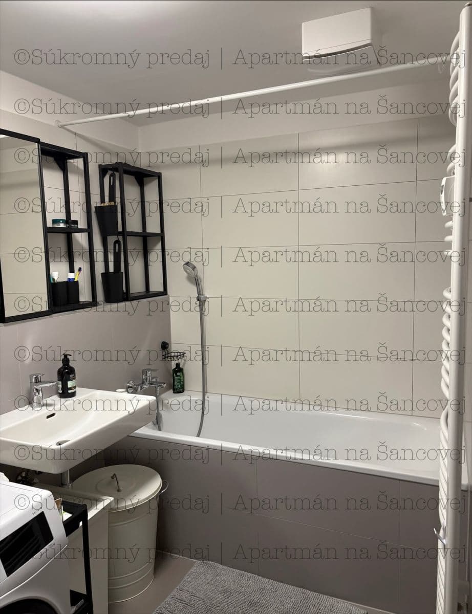 1 bedroom flat for sale, 37 m², Šancová, Bratislava - mestská časť Staré Mesto, Bratislavský Region 1 bedroom flat for sale, 37 m², Šancová, Bratislava - mestská časť Staré Mesto, Bratislavský Region