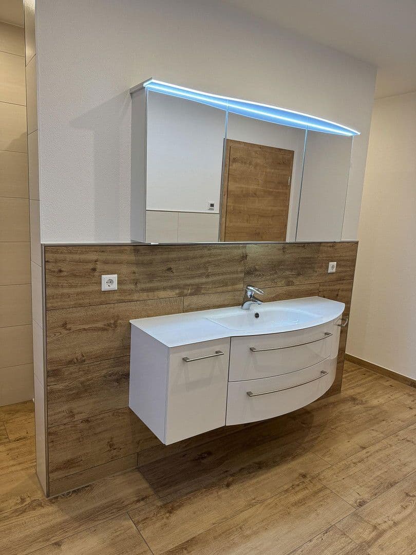 house for sale, 227 m², Laupheim, Baden-Württemberg house for sale, 227 m², Laupheim, Baden-Württemberg