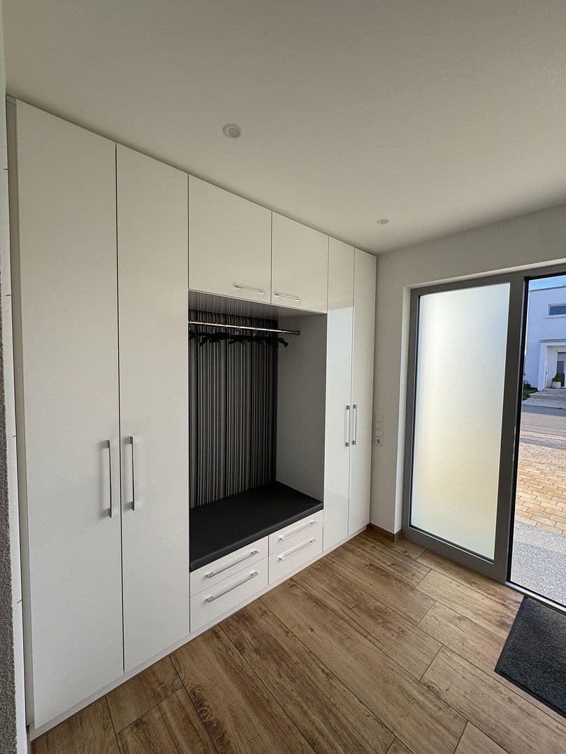 house for sale, 227 m², Laupheim, Baden-Württemberg house for sale, 227 m², Laupheim, Baden-Württemberg