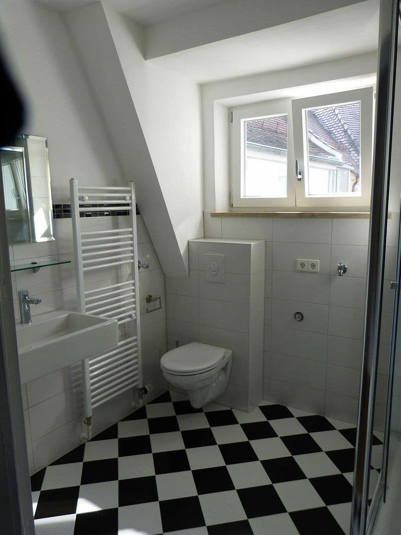 2 bedroom with open-plan kitchen flat to rent, 82 m², Färberstraße 13, Augsburg, Bavaria 2 bedroom with open-plan kitchen flat to rent, 82 m², Färberstraße 13, Augsburg, Bavaria