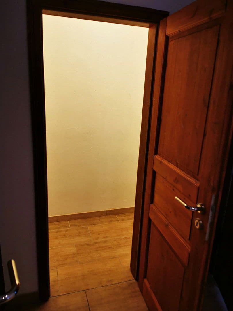 2 bedroom flat to rent, 84 m², Krukenbergstraße 1, Halle, Saxony-Anhalt 2 bedroom flat to rent, 84 m², Krukenbergstraße 1, Halle, Saxony-Anhalt