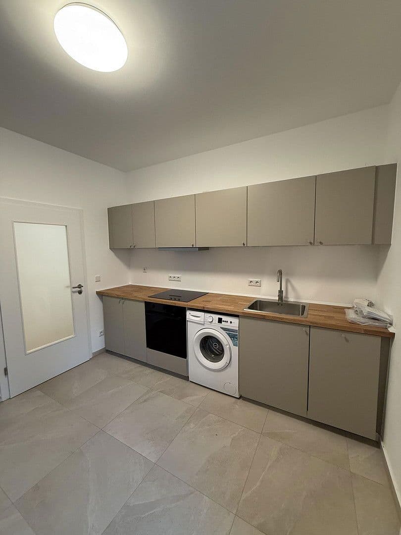 flat to rent, 12 m², Pirckheimer Straße 67, Nürnberg, Bavaria flat to rent, 12 m², Pirckheimer Straße 67, Nürnberg, Bavaria