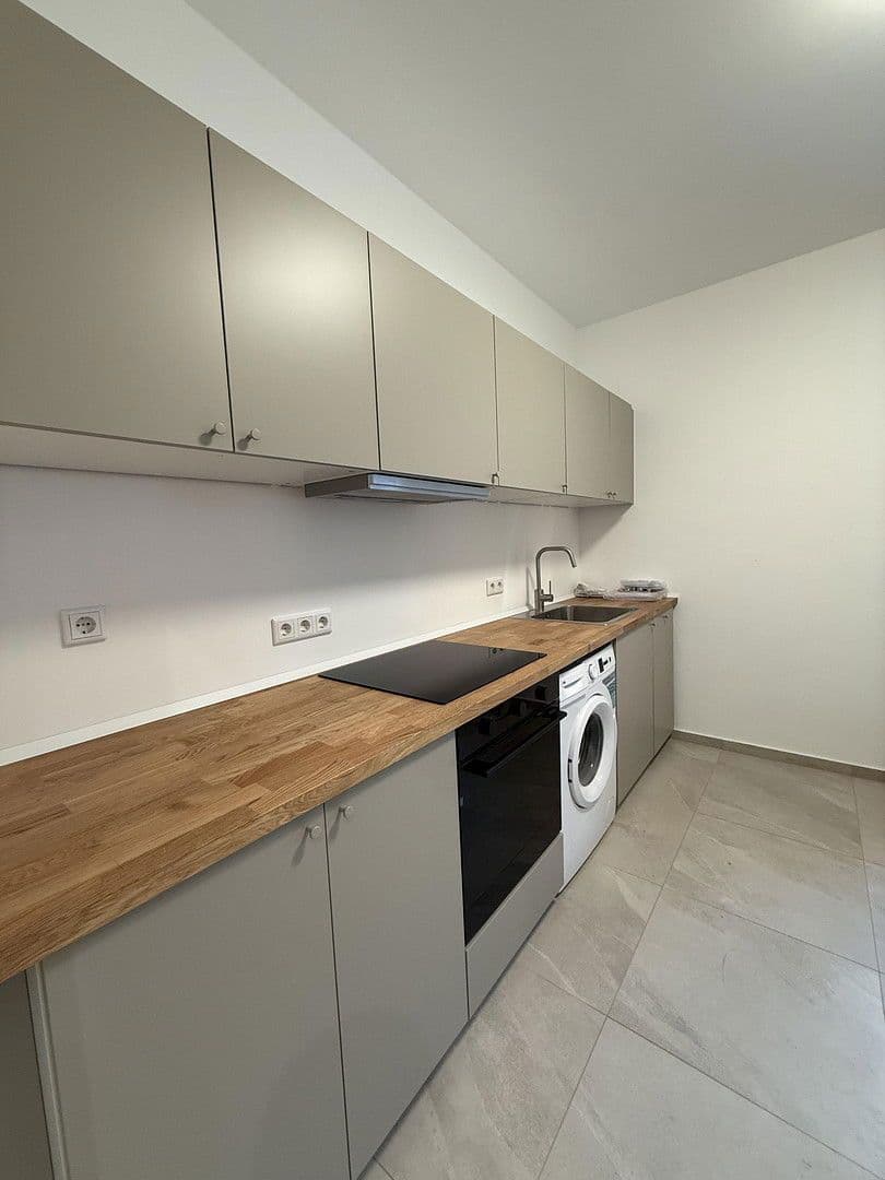 flat to rent, 12 m², Pirckheimer Straße 67, Nürnberg, Bavaria flat to rent, 12 m², Pirckheimer Straße 67, Nürnberg, Bavaria