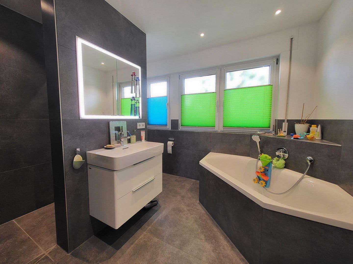 house to rent, 245 m², Wurmberg, Baden-Württemberg house to rent, 245 m², Wurmberg, Baden-Württemberg