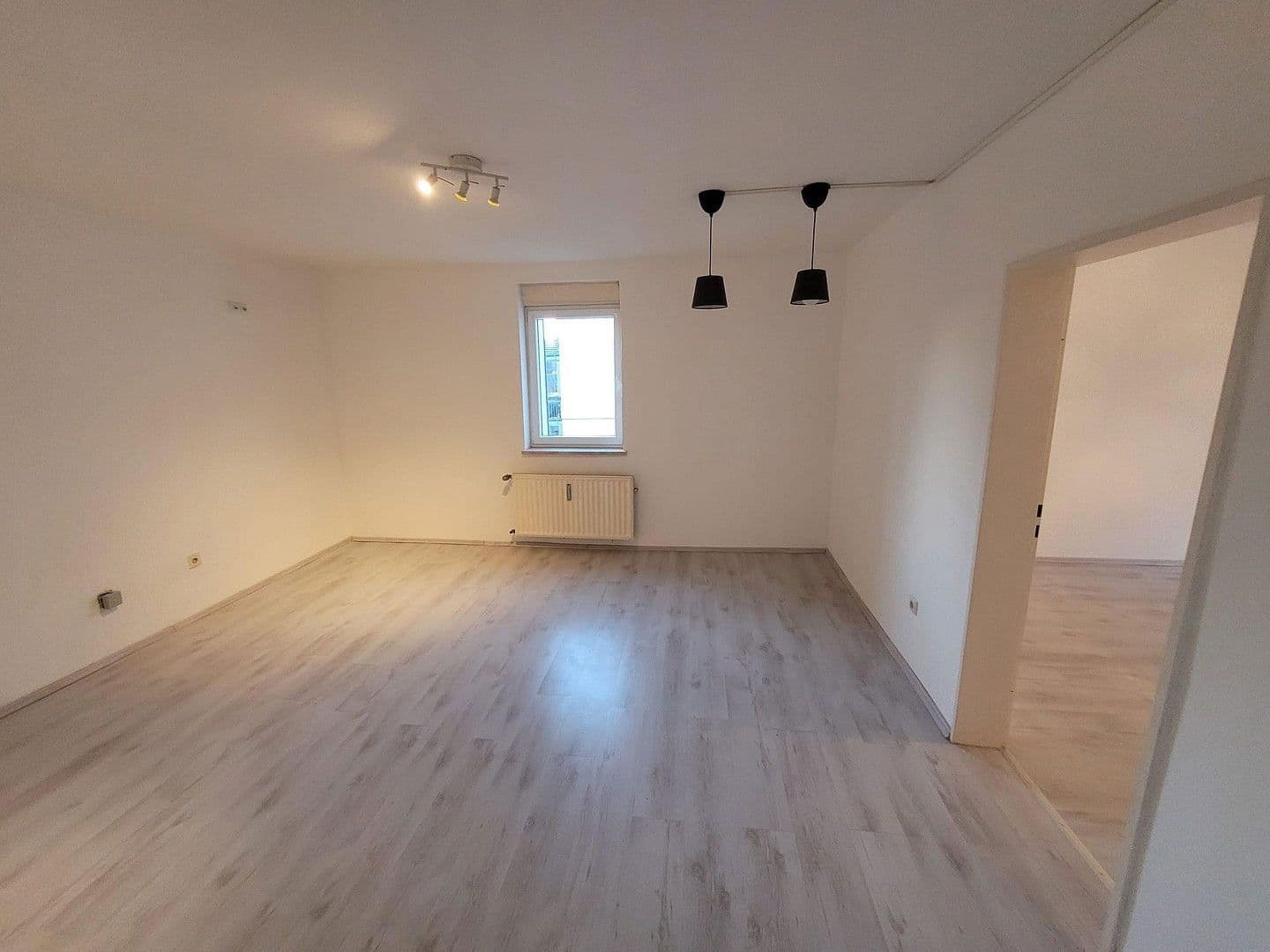 2 bedroom with open-plan kitchen flat to rent, 88 m², Bochum, North Rhine-Westphalia 2 bedroom with open-plan kitchen flat to rent, 88 m², Bochum, North Rhine-Westphalia