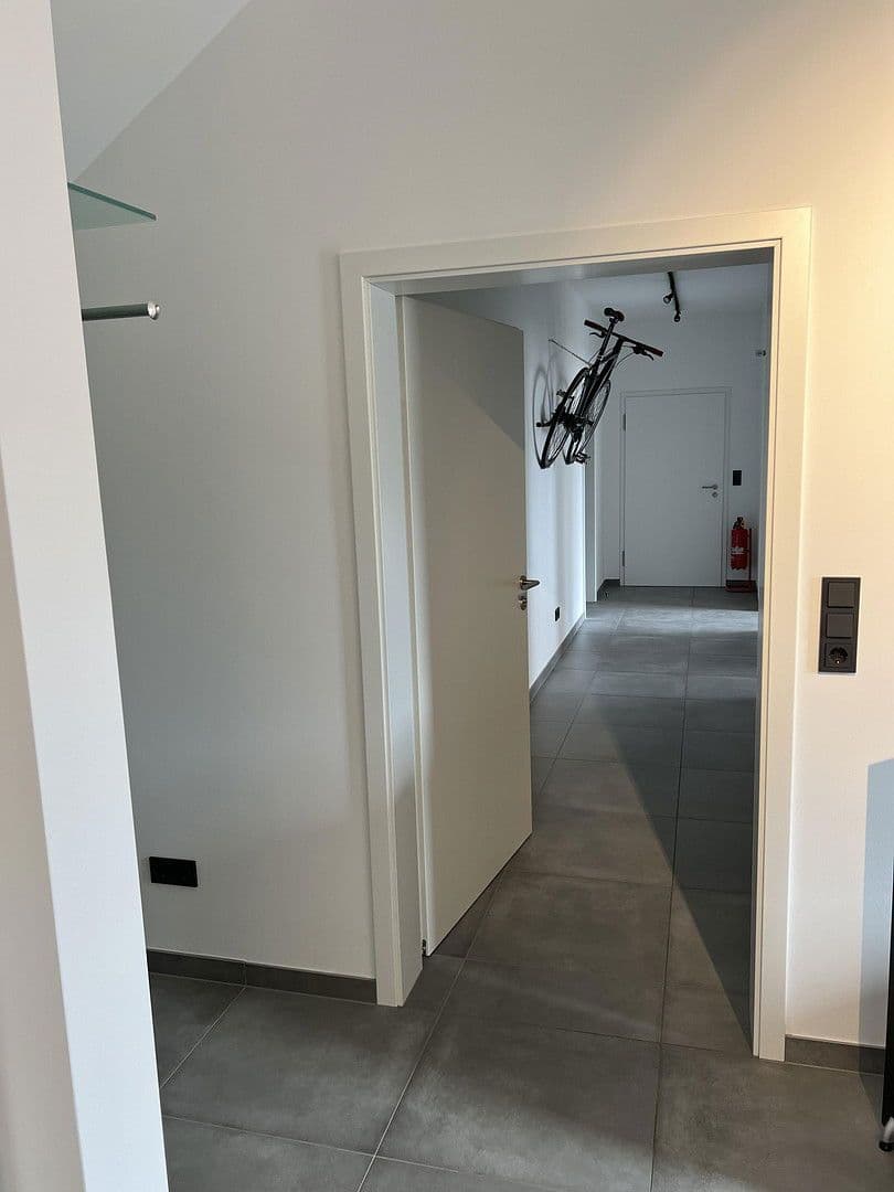 non-residential property to rent, 2,254 m², Leopoldshöhe, North Rhine-Westphalia non-residential property to rent, 2,254 m², Leopoldshöhe, North Rhine-Westphalia