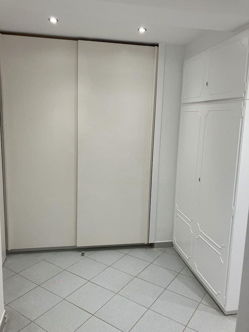 3 bedroom flat to rent, 100 m², Frankfurt, Hesse 3 bedroom flat to rent, 100 m², Frankfurt, Hesse