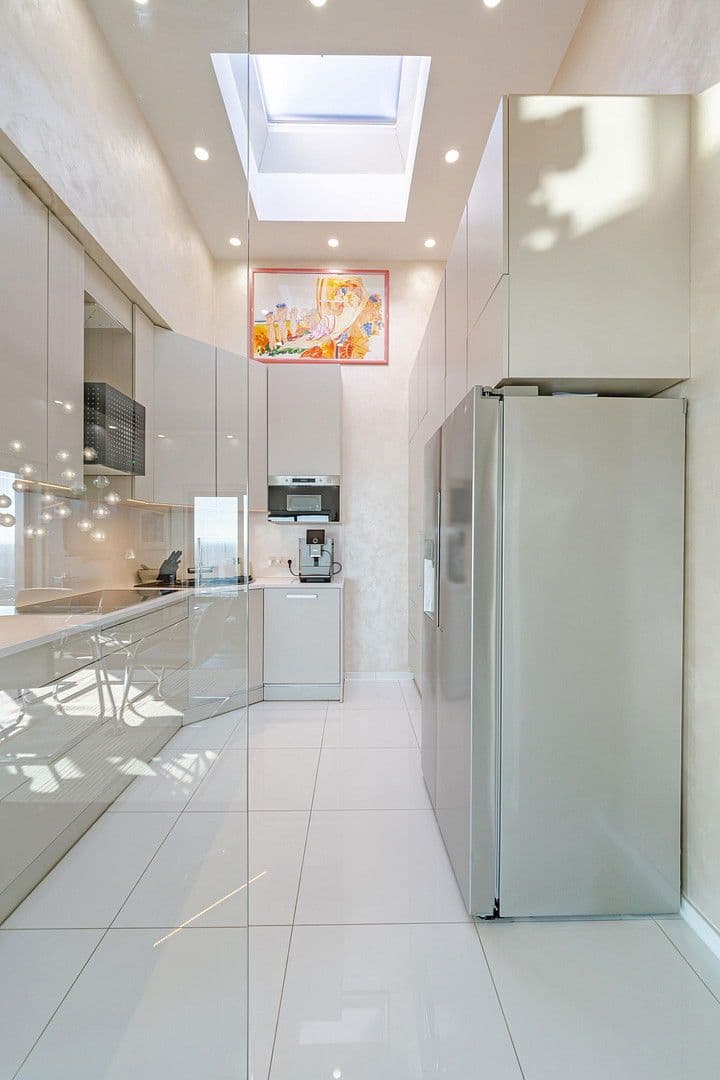 4 bedroom with open-plan kitchen flat for sale, 287 m², München, Bavaria 4 bedroom with open-plan kitchen flat for sale, 287 m², München, Bavaria