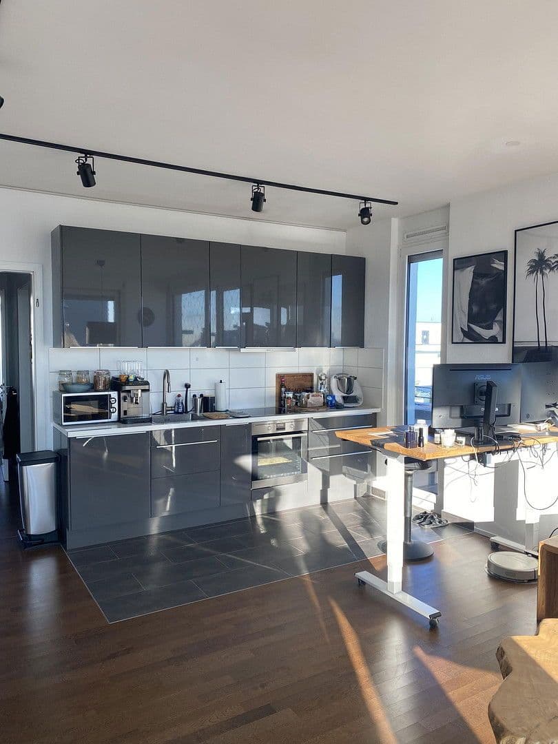 1 bedroom with open-plan kitchen flat to rent, 70 m², Stuttgart, Baden-Württemberg 1 bedroom with open-plan kitchen flat to rent, 70 m², Stuttgart, Baden-Württemberg