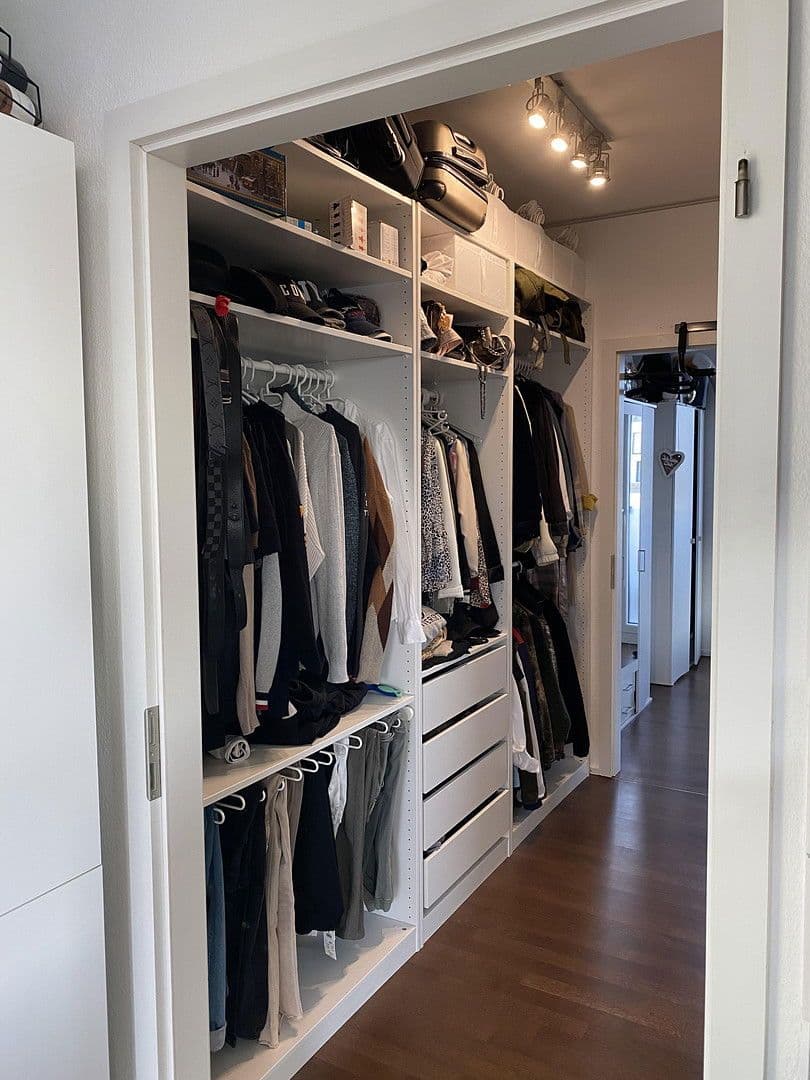 1 bedroom with open-plan kitchen flat to rent, 70 m², Stuttgart, Baden-Württemberg 1 bedroom with open-plan kitchen flat to rent, 70 m², Stuttgart, Baden-Württemberg