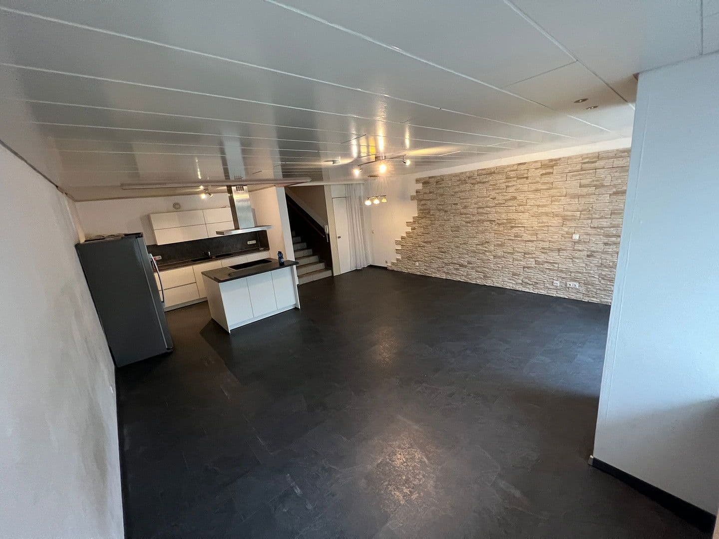 4 bedroom flat to rent, 135 m², Rodgau, Hesse 4 bedroom flat to rent, 135 m², Rodgau, Hesse