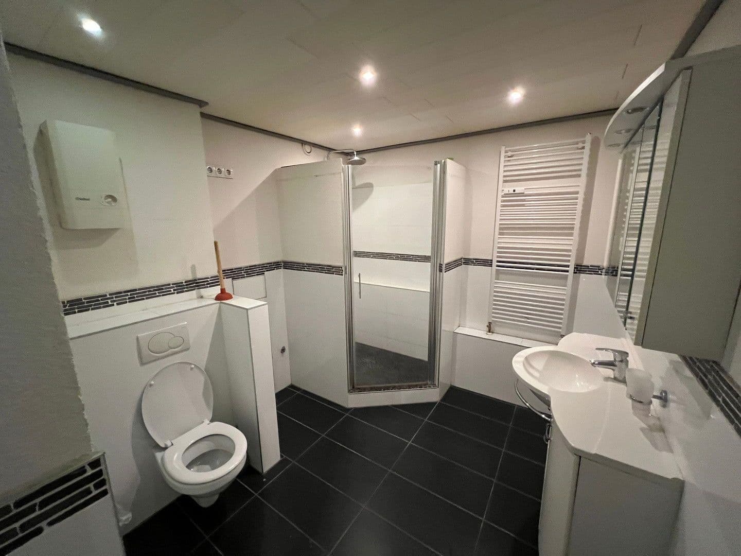 4 bedroom flat to rent, 135 m², Rodgau, Hesse 4 bedroom flat to rent, 135 m², Rodgau, Hesse