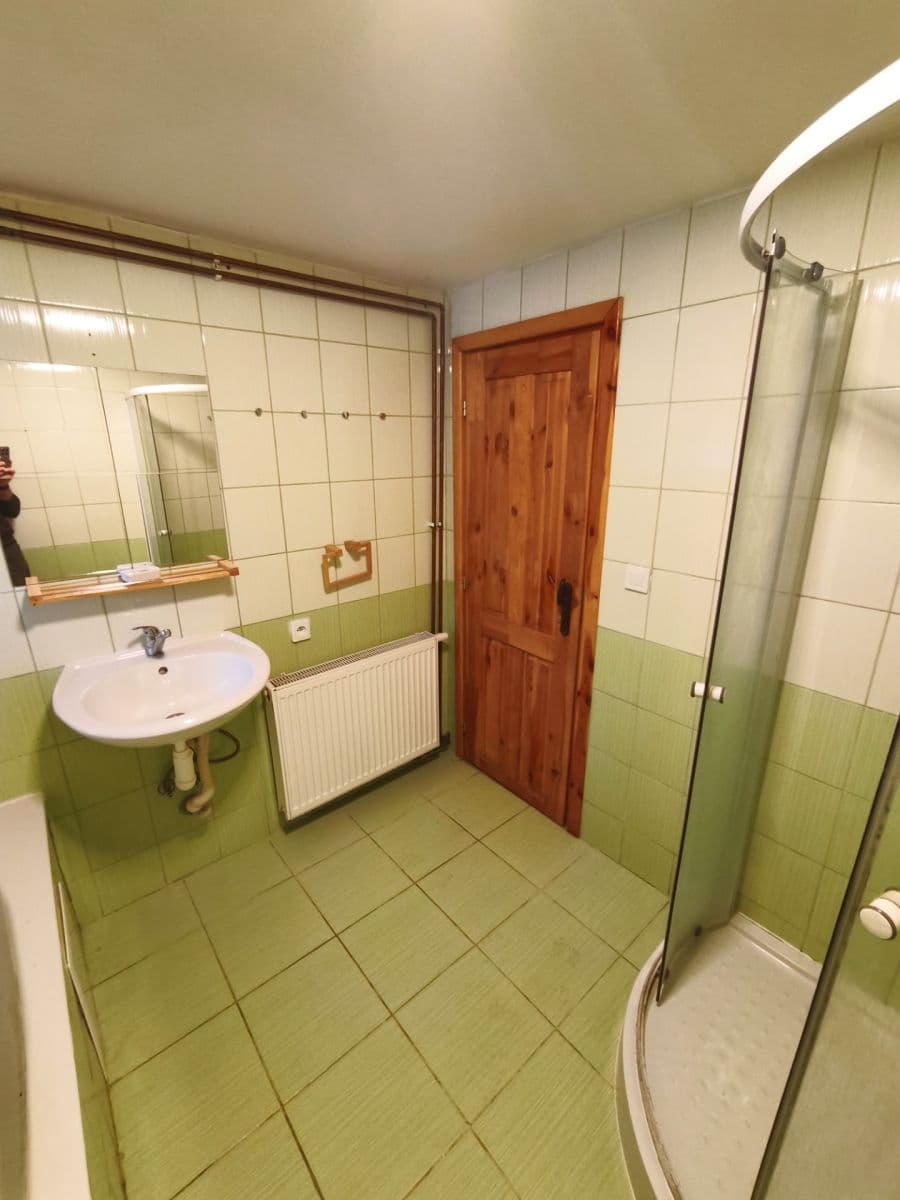 house to rent, 82 m², Bezděkov nad Metují, Královéhradecký Region house to rent, 82 m², Bezděkov nad Metují, Královéhradecký Region