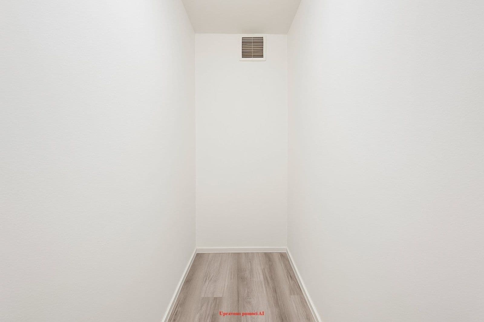 3 bedroom flat to rent, 76 m², Vardasova, Havířov, Moravskoslezský Region 3 bedroom flat to rent, 76 m², Vardasova, Havířov, Moravskoslezský Region