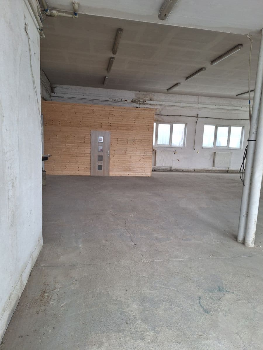 non-residential property to rent, 800 m², Potoční, Hroznětín, Karlovarský Region non-residential property to rent, 800 m², Potoční, Hroznětín, Karlovarský Region