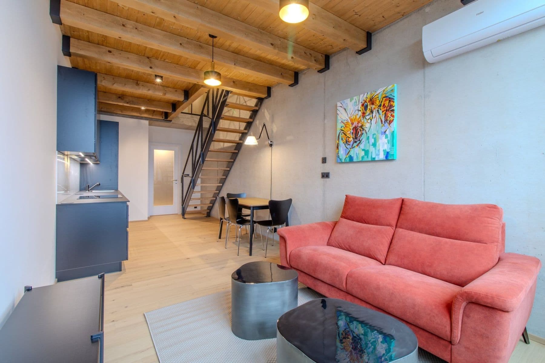 2 bedroom with open-plan kitchen flat to rent, 66 m², Kolbenova, Prague, Prague 2 bedroom with open-plan kitchen flat to rent, 66 m², Kolbenova, Prague, Prague