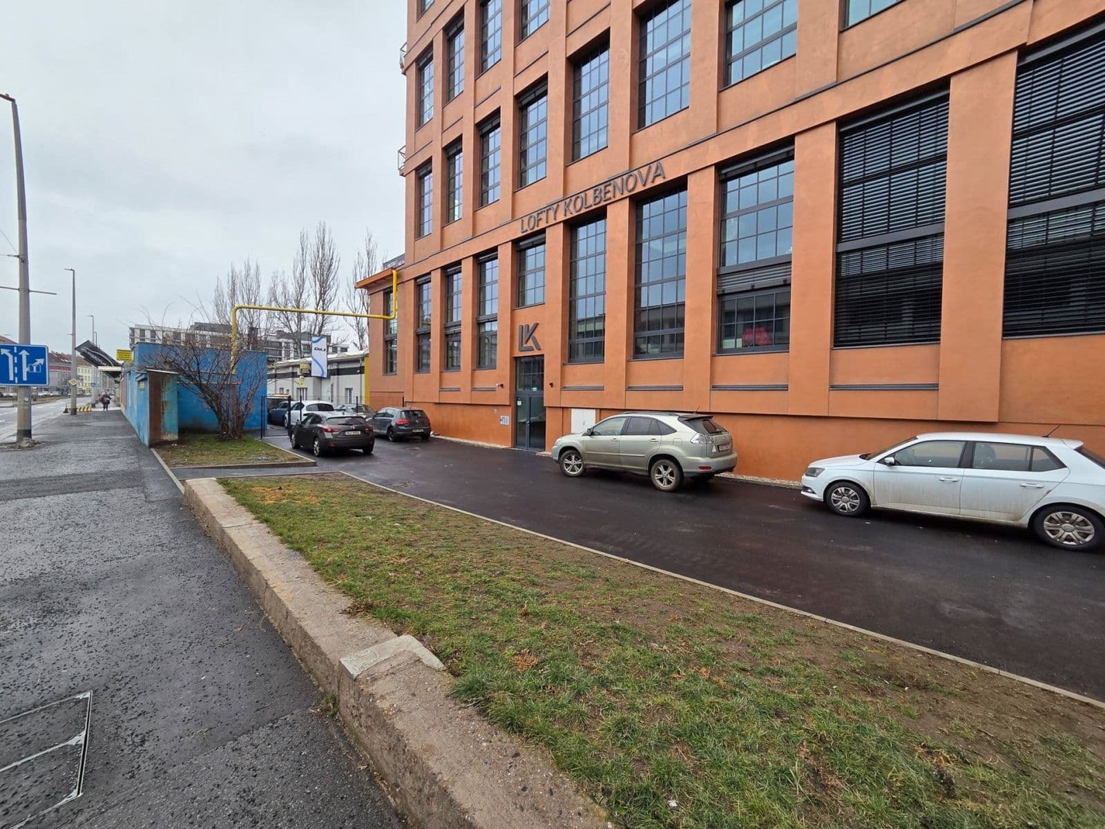 2 bedroom with open-plan kitchen flat to rent, 66 m², Kolbenova, Prague, Prague 2 bedroom with open-plan kitchen flat to rent, 66 m², Kolbenova, Prague, Prague