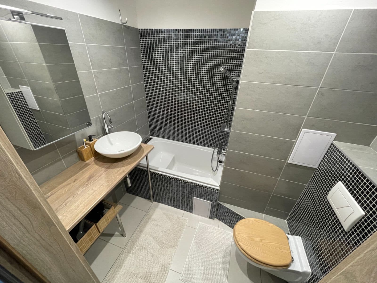 1 bedroom with open-plan kitchen flat for sale, 40 m², Makovského, Prague, Prague 1 bedroom with open-plan kitchen flat for sale, 40 m², Makovského, Prague, Prague