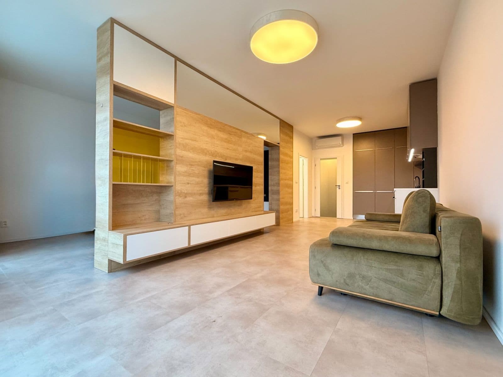 1 bedroom with open-plan kitchen flat to rent, 58 m², Přadlácká, Brno, Jihomoravský Region 1 bedroom with open-plan kitchen flat to rent, 58 m², Přadlácká, Brno, Jihomoravský Region