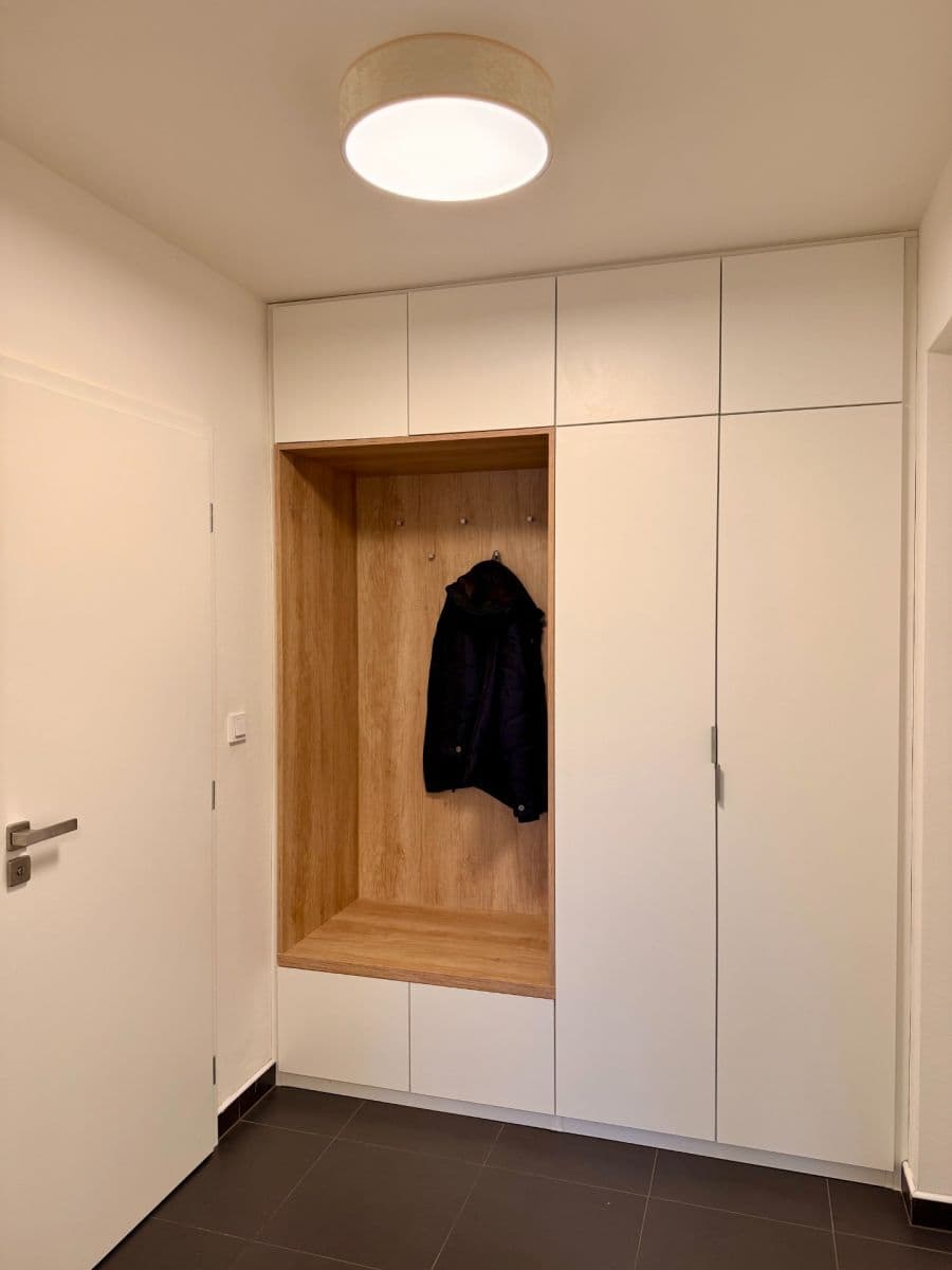 1 bedroom with open-plan kitchen flat to rent, 58 m², Přadlácká, Brno, Jihomoravský Region 1 bedroom with open-plan kitchen flat to rent, 58 m², Přadlácká, Brno, Jihomoravský Region