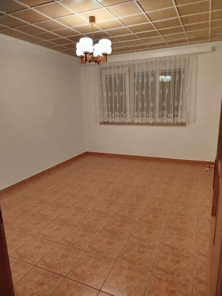 2 bedroom with open-plan kitchen flat to rent, 85 m², Dlážděná, Dřísy, Středočeský Region 2 bedroom with open-plan kitchen flat to rent, 85 m², Dlážděná, Dřísy, Středočeský Region