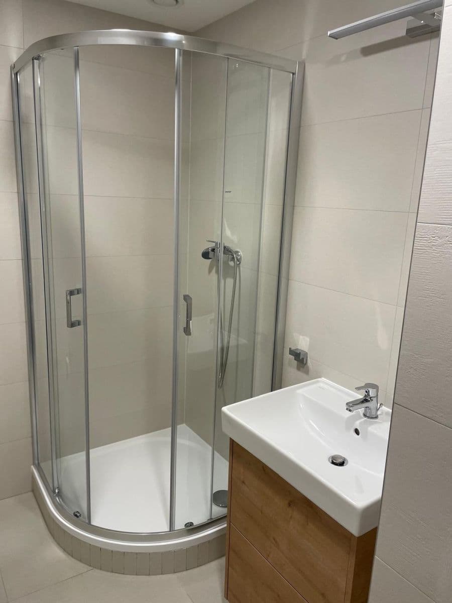 Studio flat to rent, 31 m², Poděbradská, Prague, Prague Studio flat to rent, 31 m², Poděbradská, Prague, Prague