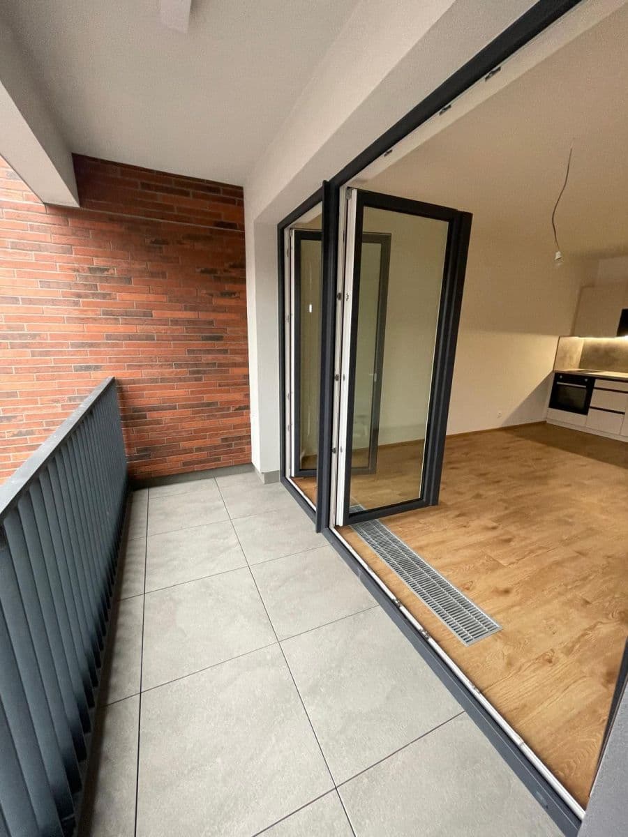 Studio flat to rent, 31 m², Poděbradská, Prague, Prague Studio flat to rent, 31 m², Poděbradská, Prague, Prague