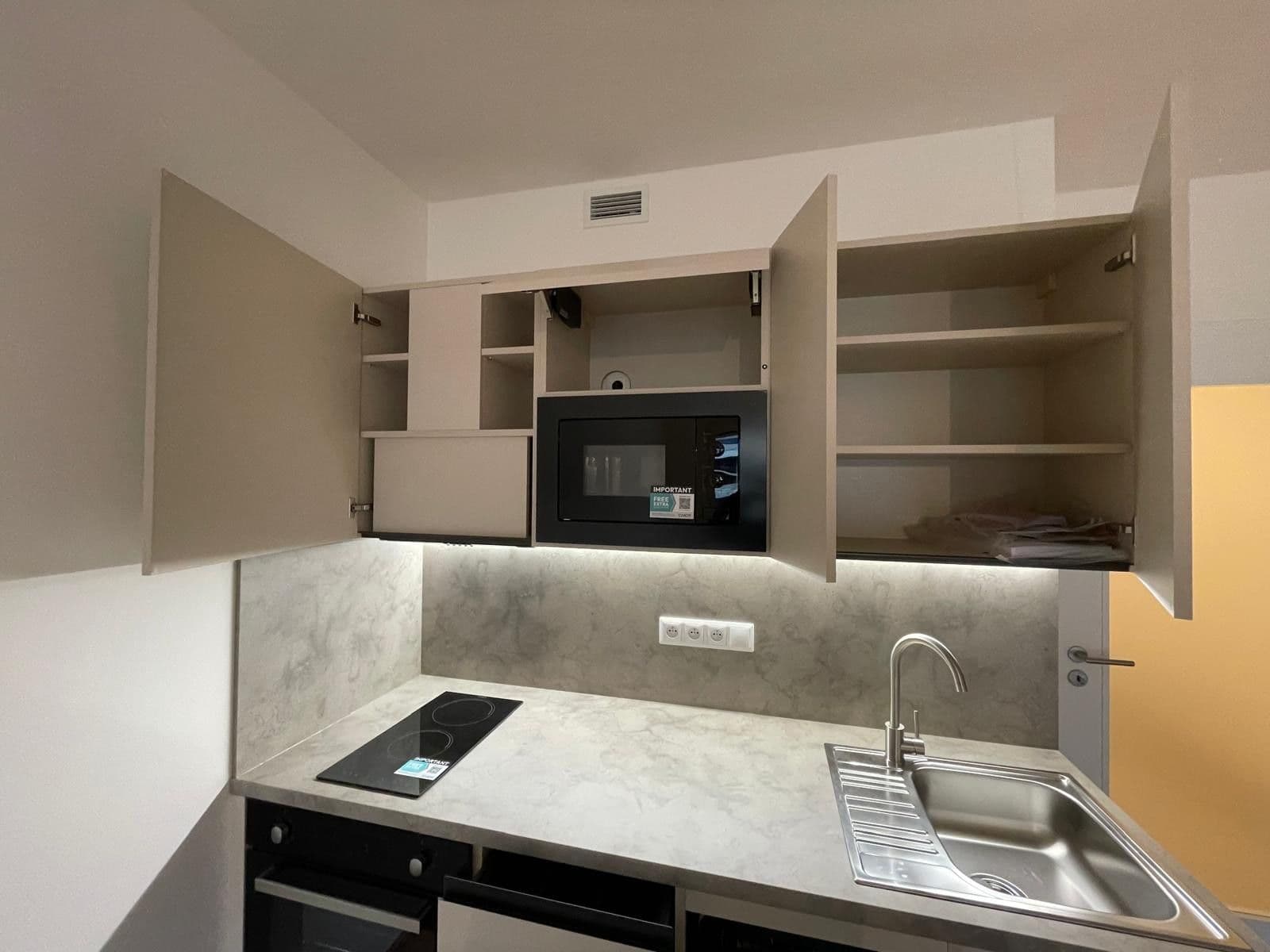 Studio flat to rent, 31 m², Poděbradská, Prague, Prague Studio flat to rent, 31 m², Poděbradská, Prague, Prague