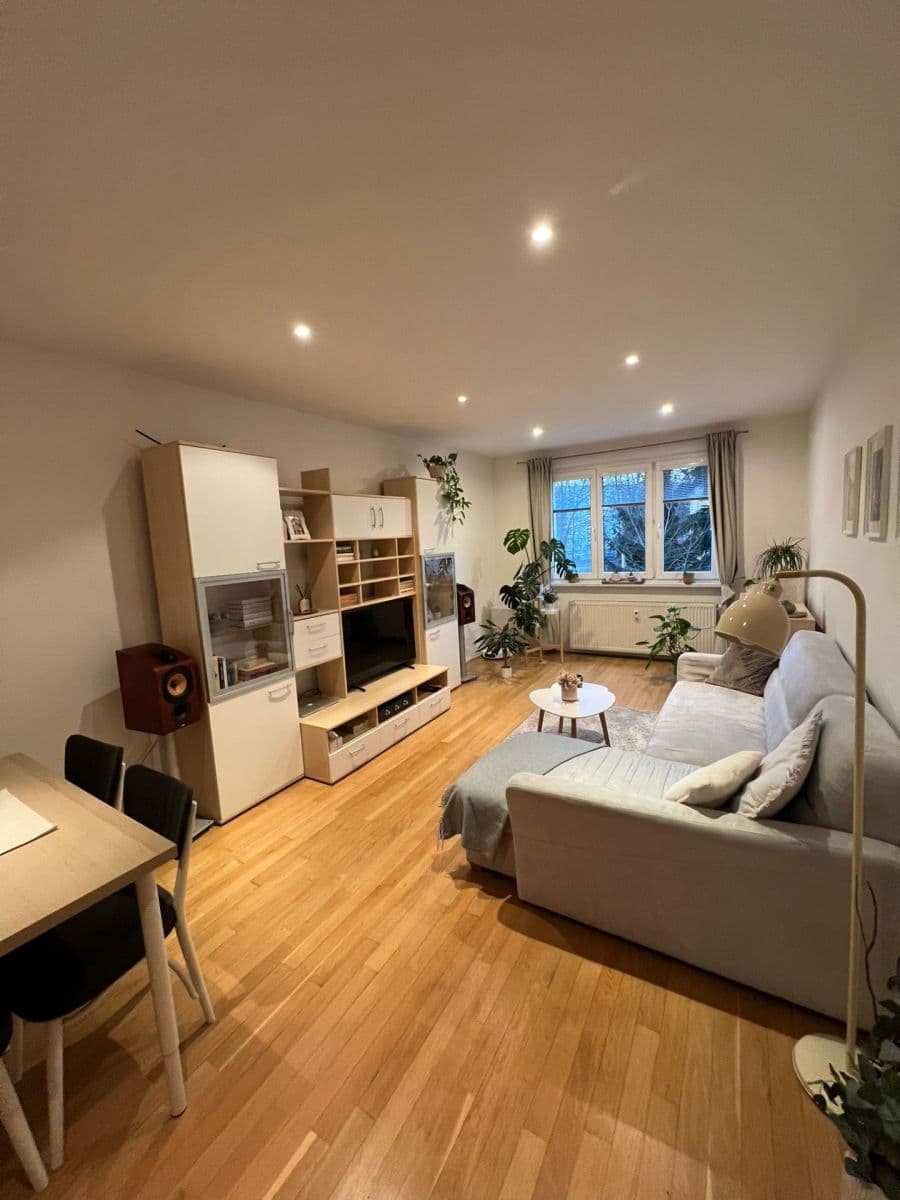 2 bedroom flat to rent, 55 m², Nad Alejí, Prague, Prague 2 bedroom flat to rent, 55 m², Nad Alejí, Prague, Prague