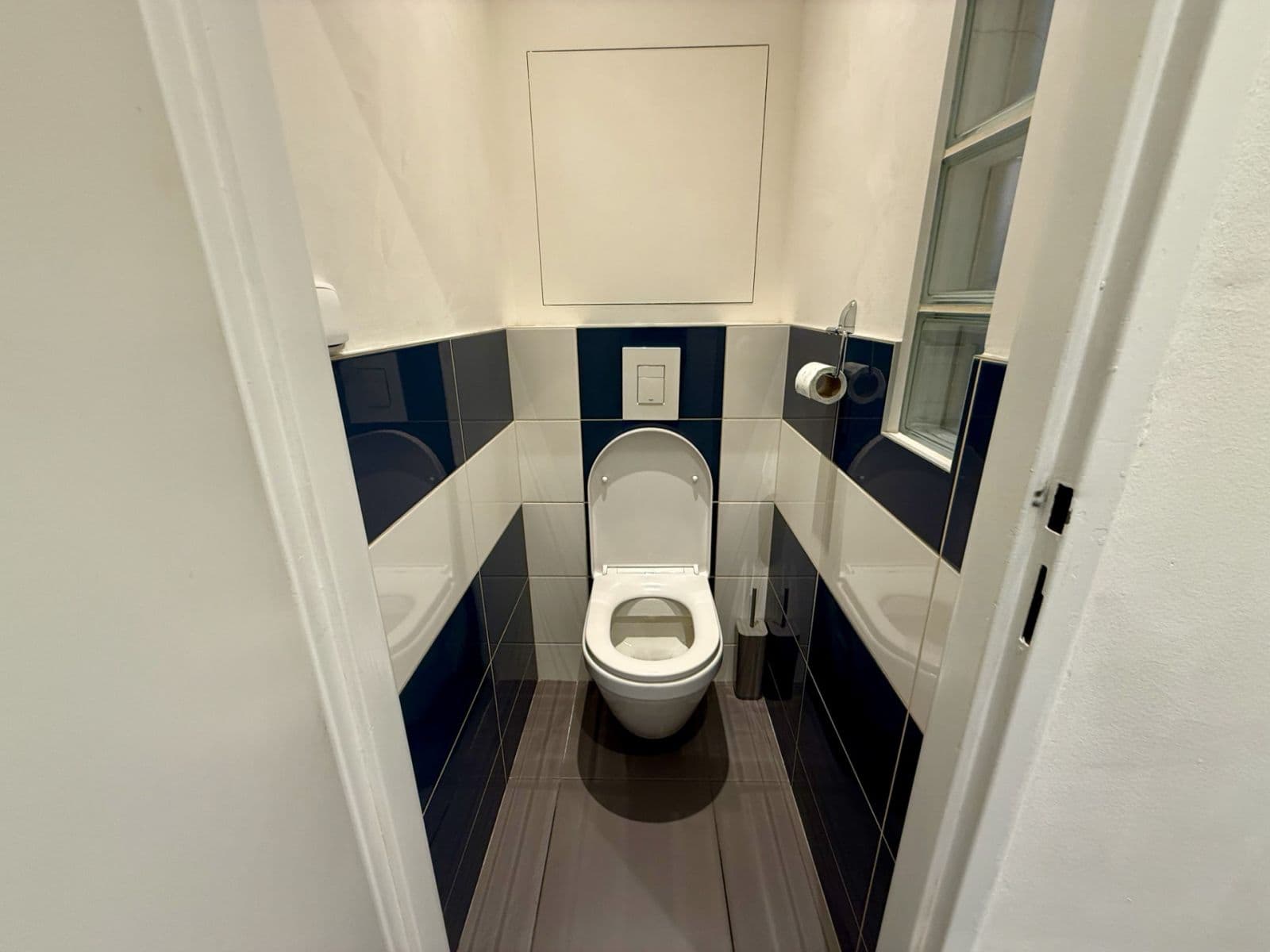 1 bedroom with open-plan kitchen flat to rent, 48 m², Lehárova, Prague, Prague 1 bedroom with open-plan kitchen flat to rent, 48 m², Lehárova, Prague, Prague