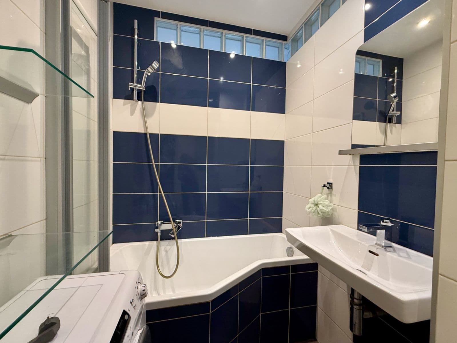 1 bedroom with open-plan kitchen flat to rent, 48 m², Lehárova, Prague, Prague 1 bedroom with open-plan kitchen flat to rent, 48 m², Lehárova, Prague, Prague