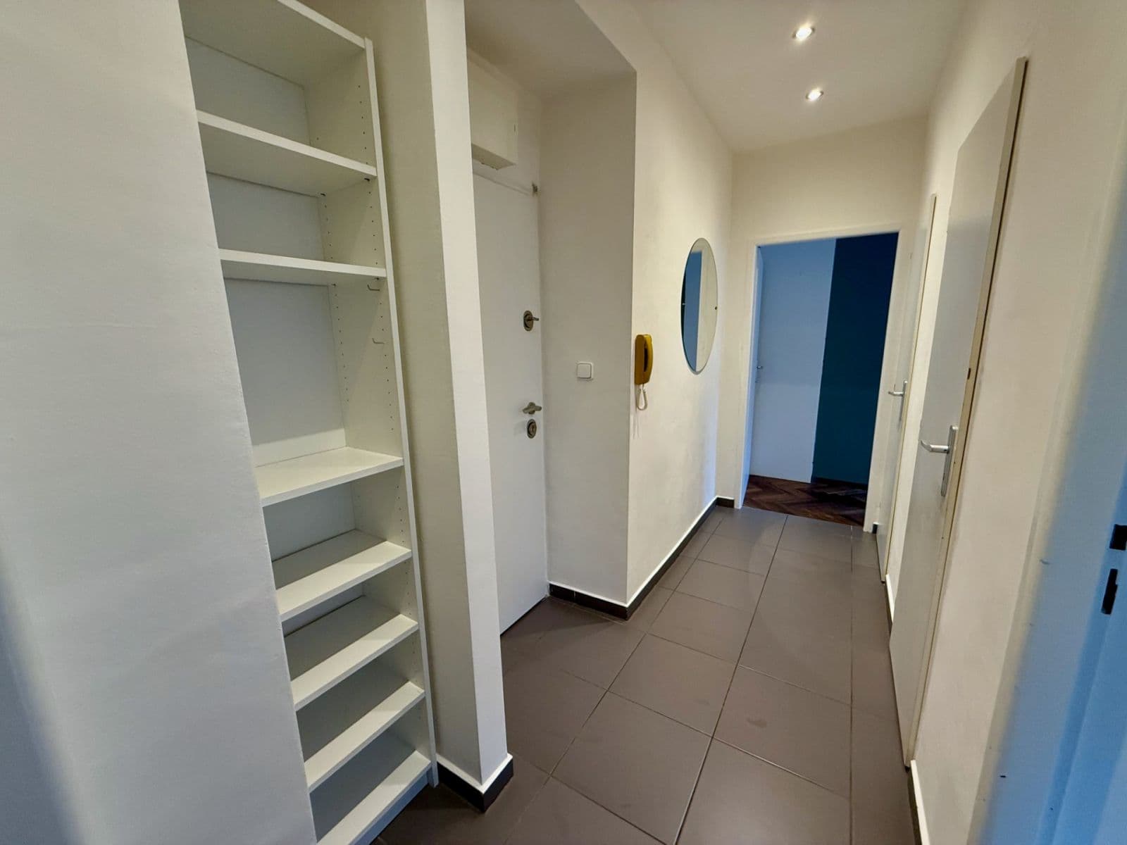 1 bedroom with open-plan kitchen flat to rent, 48 m², Lehárova, Prague, Prague 1 bedroom with open-plan kitchen flat to rent, 48 m², Lehárova, Prague, Prague