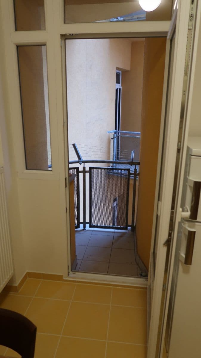 2 bedroom flat to rent, 70 m², bratří Čapků, Brno, Jihomoravský Region 2 bedroom flat to rent, 70 m², bratří Čapků, Brno, Jihomoravský Region