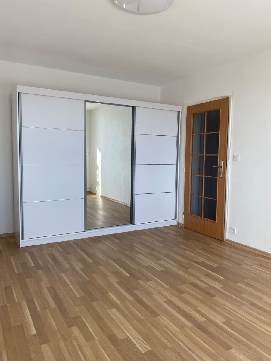 2 bedroom flat to rent, 58 m², Železničářská, Plzeň, Plzeňský Region 2 bedroom flat to rent, 58 m², Železničářská, Plzeň, Plzeňský Region