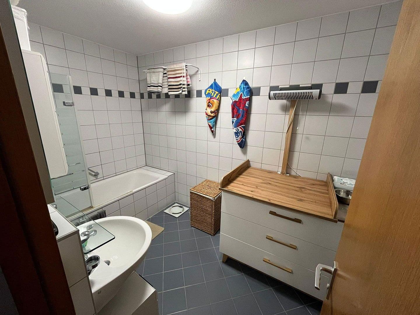 3 bedroom flat to rent, 82 m², Walter-Gropius-Str. 3, Reutlingen, Baden-Württemberg 3 bedroom flat to rent, 82 m², Walter-Gropius-Str. 3, Reutlingen, Baden-Württemberg