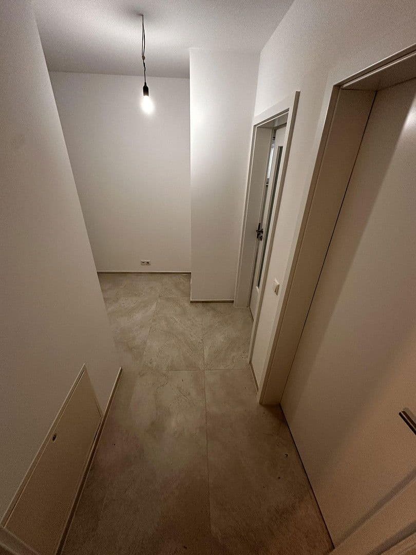 2 bedroom flat to rent, 44 m², Rüsselsheim am Main, Hesse 2 bedroom flat to rent, 44 m², Rüsselsheim am Main, Hesse