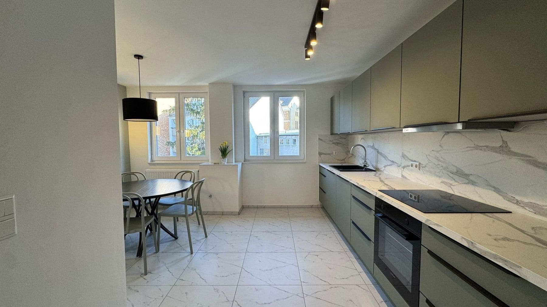 6 bedroom flat to rent, 138 m², Willy-Brandt-Straße 28, Stuttgart, Baden-Württemberg 6 bedroom flat to rent, 138 m², Willy-Brandt-Straße 28, Stuttgart, Baden-Württemberg