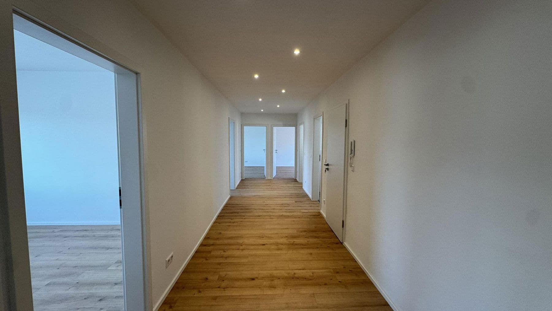 6 bedroom flat to rent, 138 m², Willy-Brandt-Straße 28, Stuttgart, Baden-Württemberg 6 bedroom flat to rent, 138 m², Willy-Brandt-Straße 28, Stuttgart, Baden-Württemberg