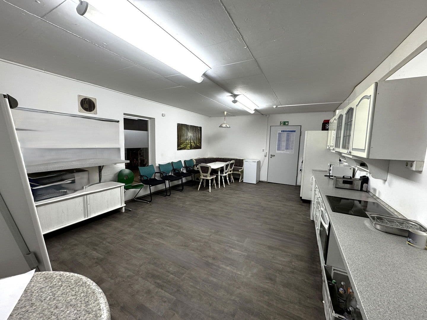 office to rent, 215 m², Eisingen, Bavaria office to rent, 215 m², Eisingen, Bavaria